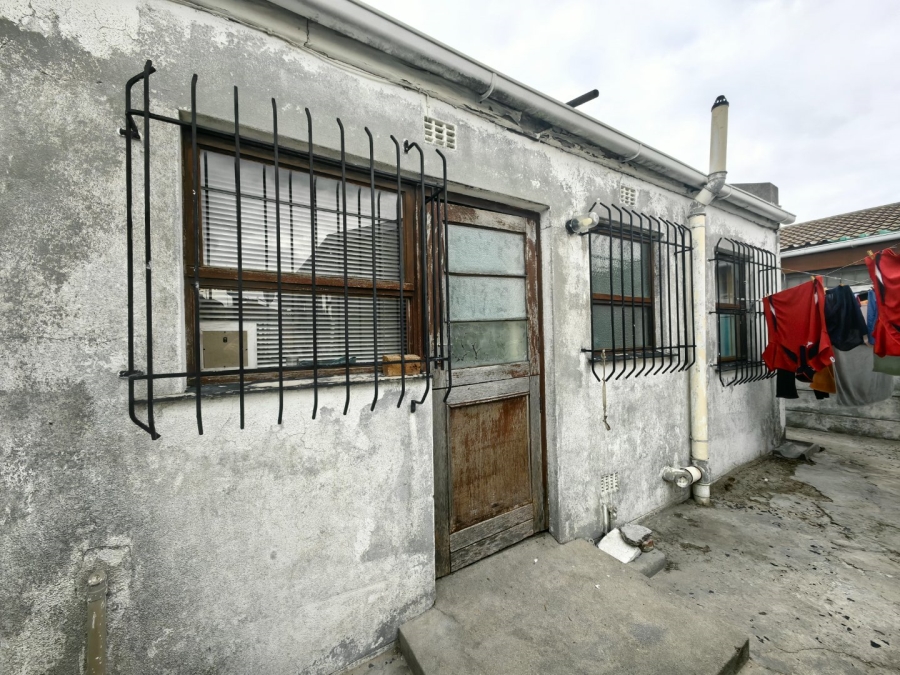 2 Bedroom Property for Sale in Belhar Western Cape